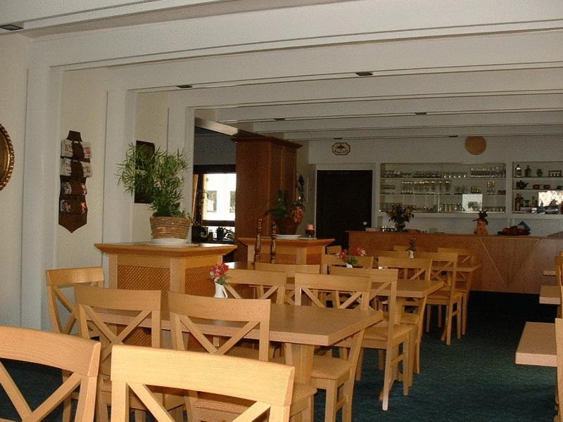 Hotel Koch Maingau Obertshausen Bagian luar foto
