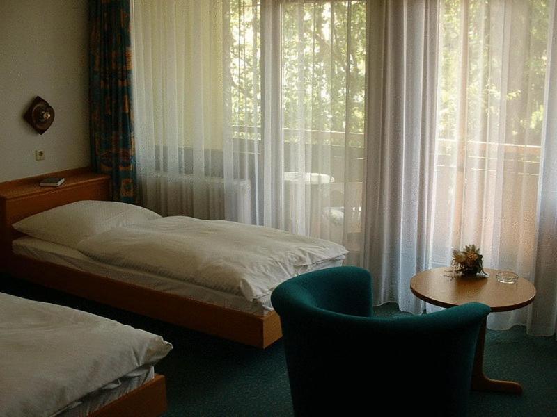 Hotel Koch Maingau Obertshausen Ruang foto